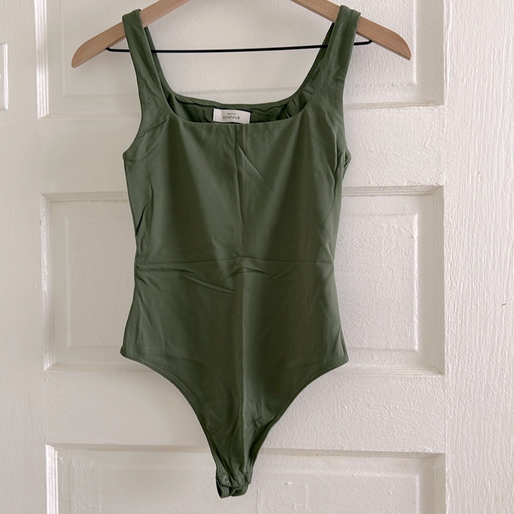 Aritzia Contour Bodysuit